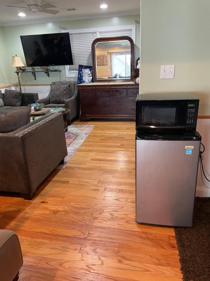 Guest Room Eatontown Buitenkant foto